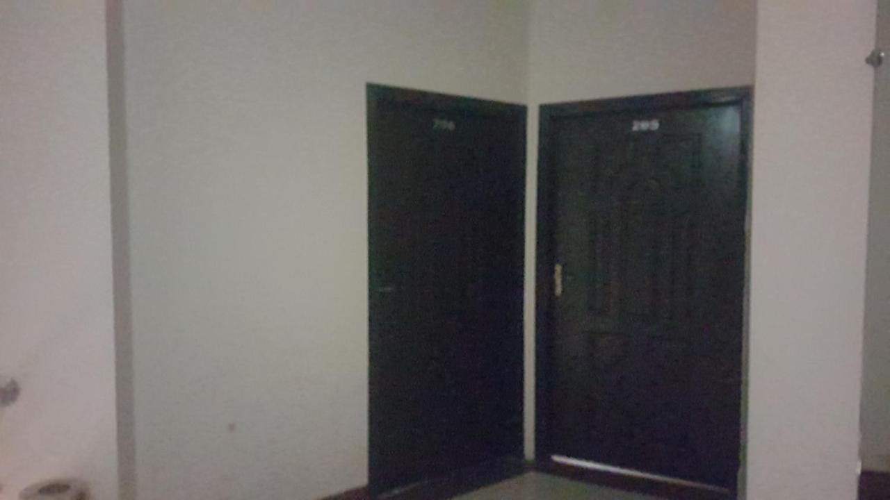 Midtown Hotel Rawalpindi Exterior photo